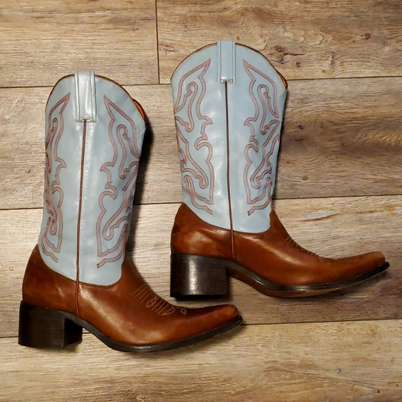 Vero Cuoio Light Blue and Brown Heeled Boots - Picture 1 of 5